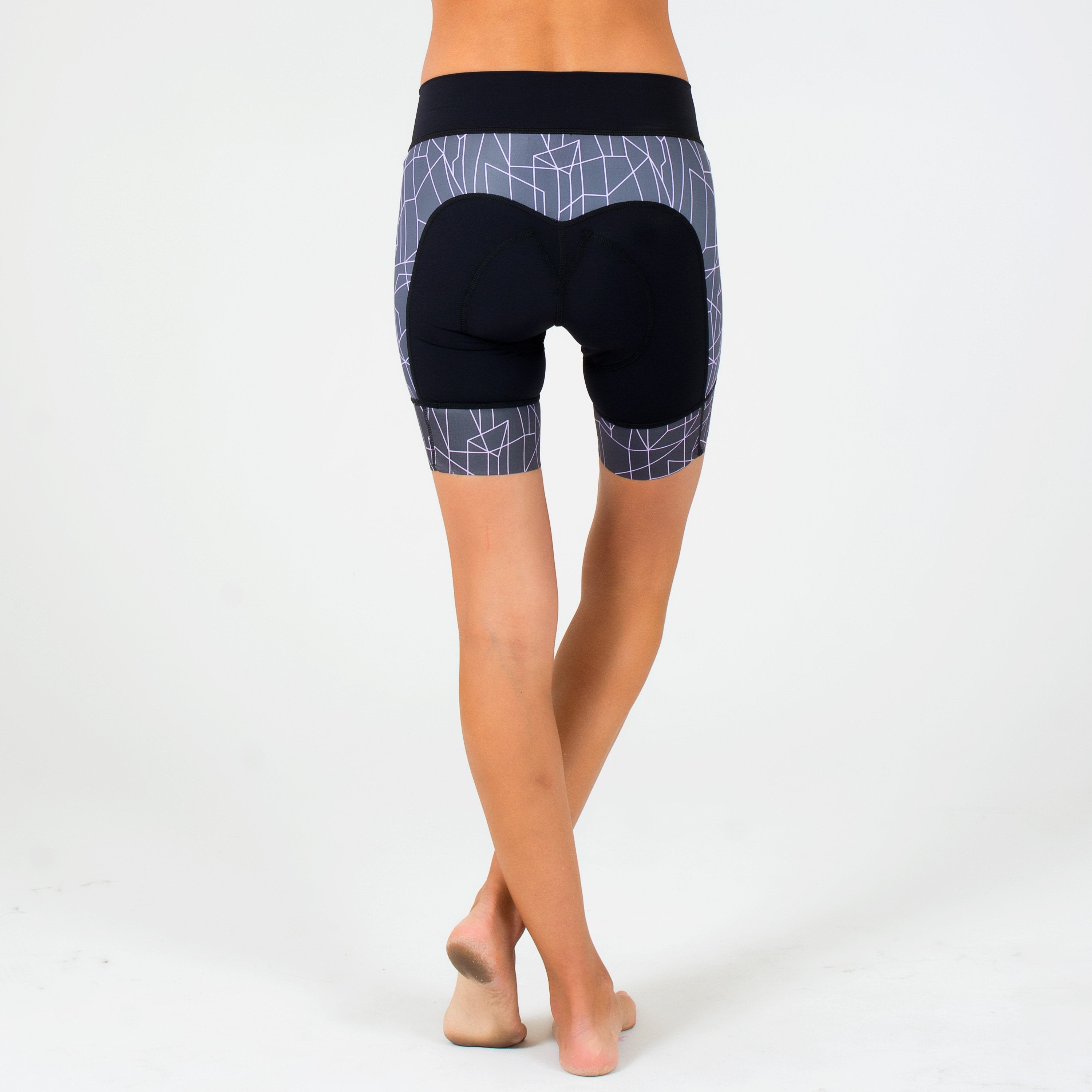 Structures Daisy Short