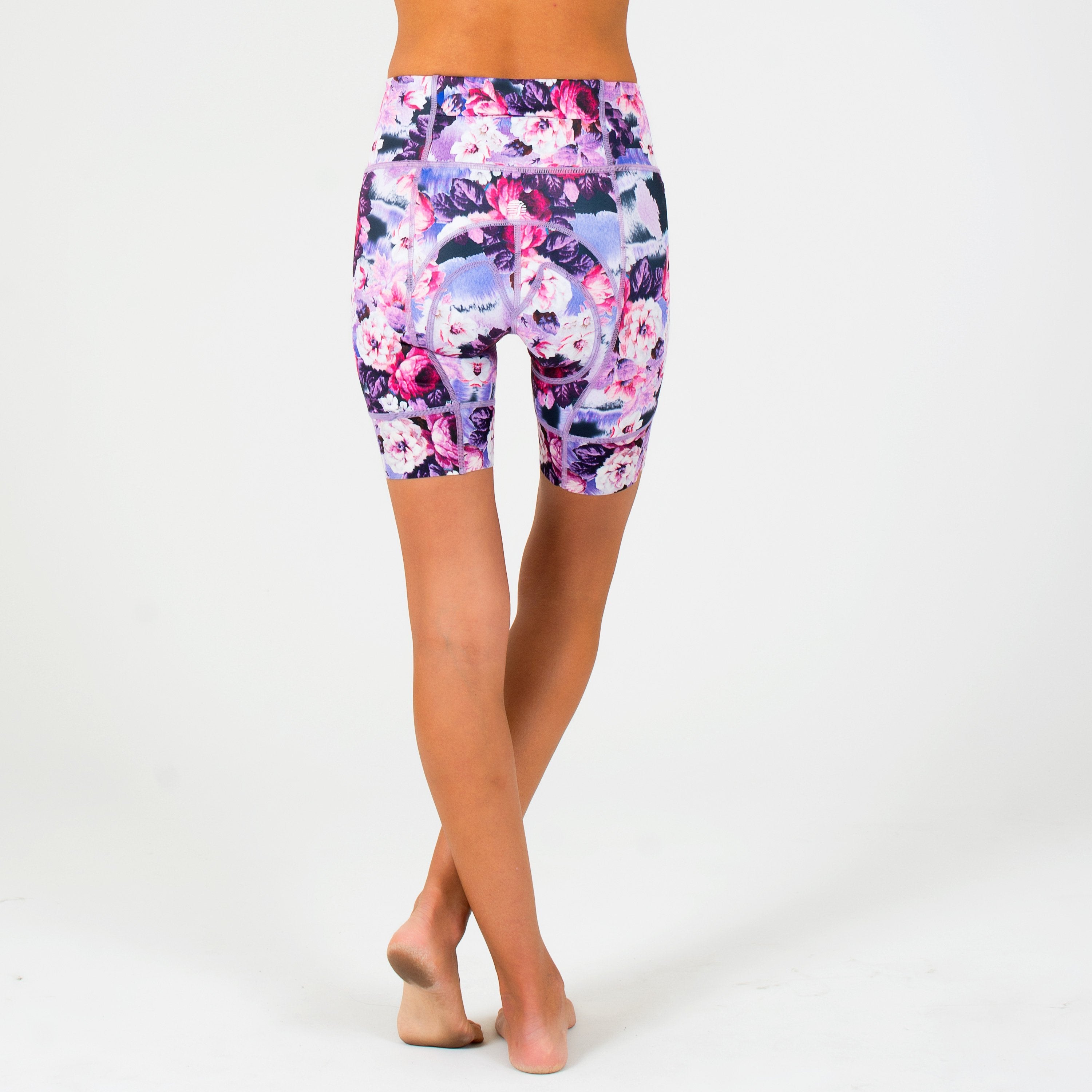Peonies Petunia Short