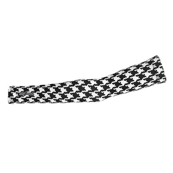 Houndstooth Summer Sleeve